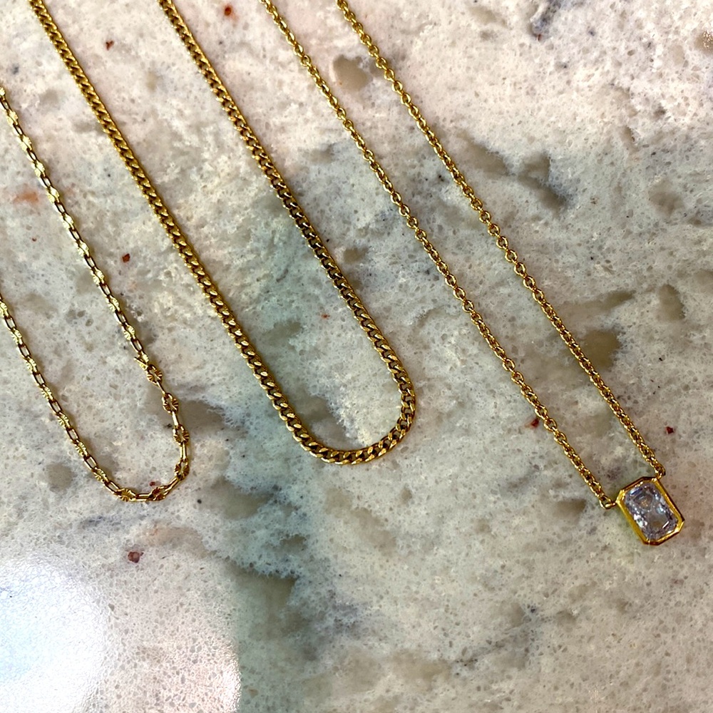 Kendra Scott gold triple layering chains. - Picture 2 of 13